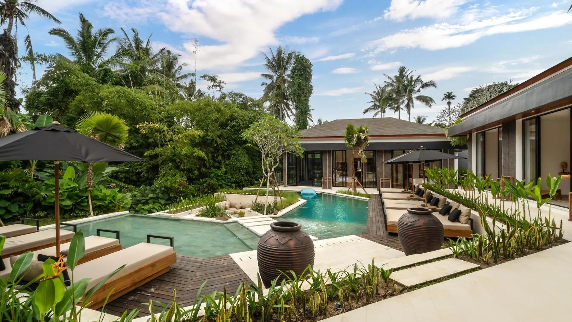 Villa Menawan By Balisuperhost Ubud  Indonesia